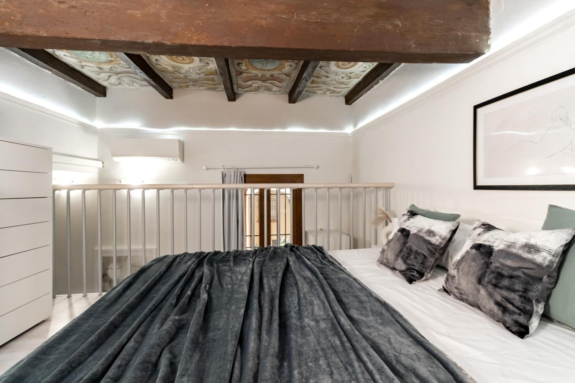 Charming Frescoed Loft Bolonha Exterior foto